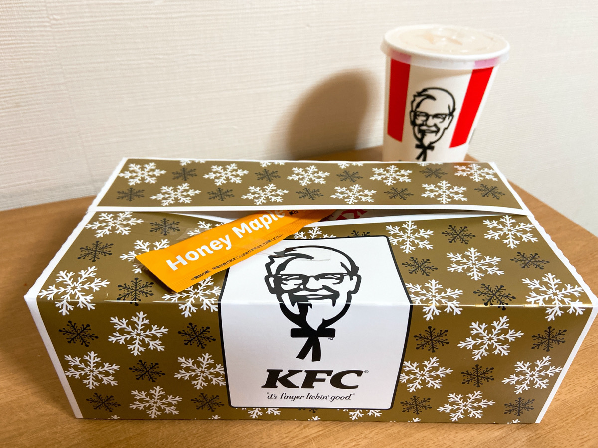写真：ケンタッキーの箱